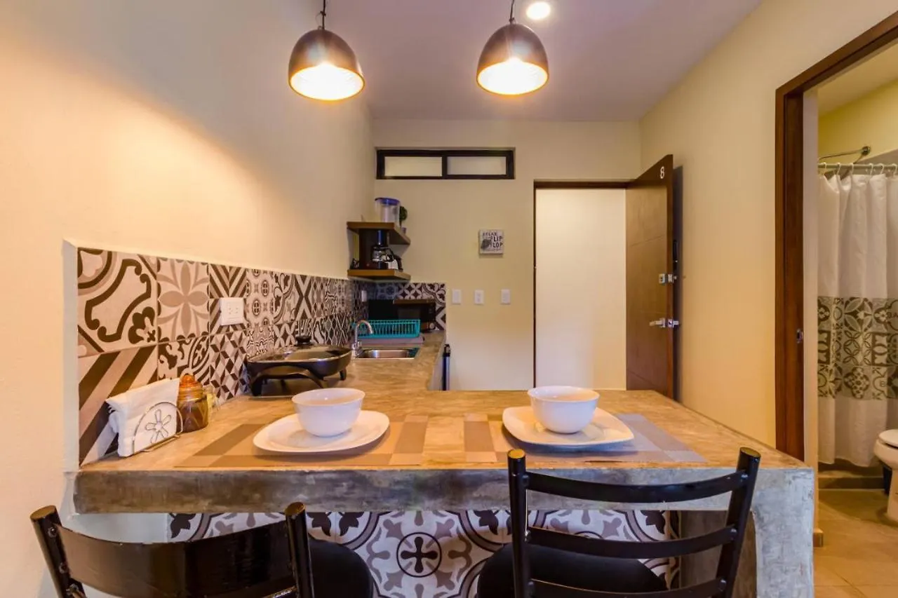 Studio Close To The Beach Adults Only Cancun Mexico